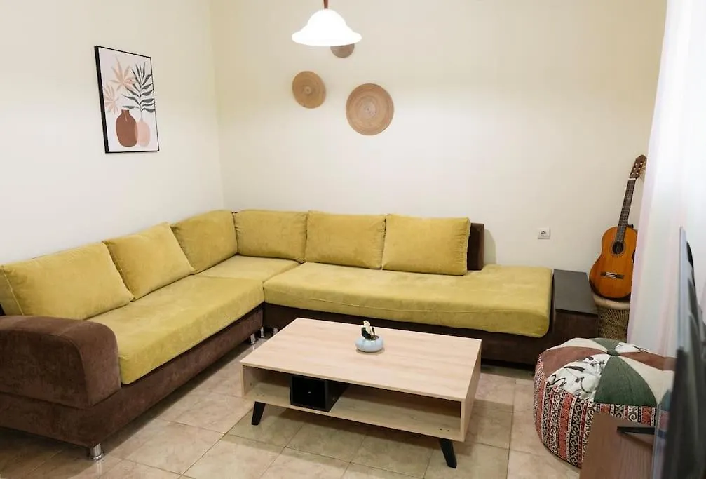 Cozy Apt Near The City Center Tirana Albania
